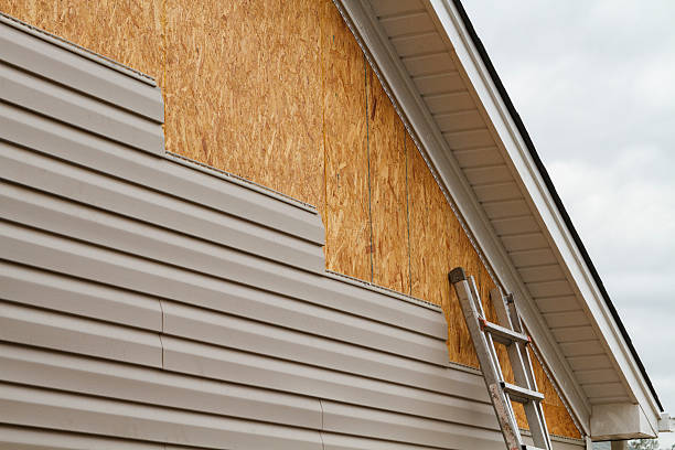 Professional Siding technician working in Upper Black Eddy, PA